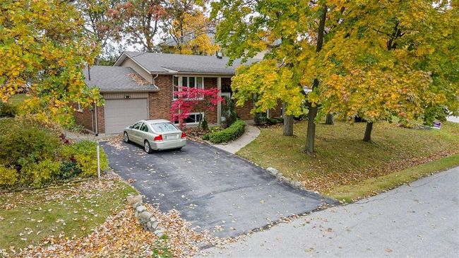 125 Lakeside Dr, House other with 4 bedrooms, 2 bathrooms and 5 parking in Grimsby ON | Image 29