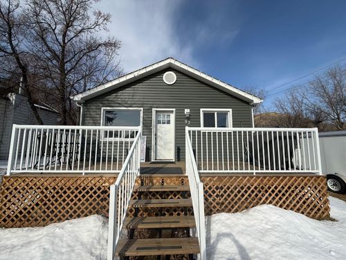 97 Villa St, Drumheller, AB, T0J0Y1 | Card Image