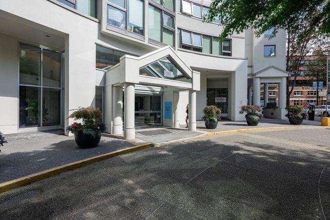 702 - 1323 Homer Street, Condo with 1 bedrooms, 1 bathrooms and null parking in Vancouver BC | Image 3
