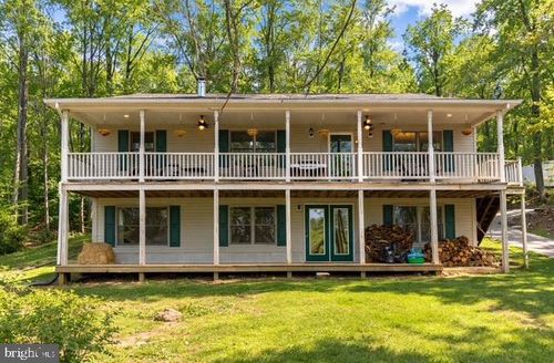 2800 Kaetzel Rd, KNOXVILLE, MD, 21758-1027 | Card Image