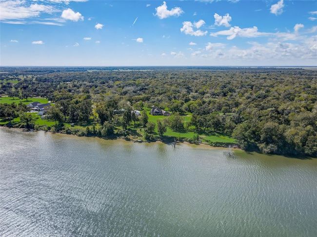 4306 Brazos River Rd, House other with 4 bedrooms, 4 bathrooms and 2 parking in Freeport TX | Image 48