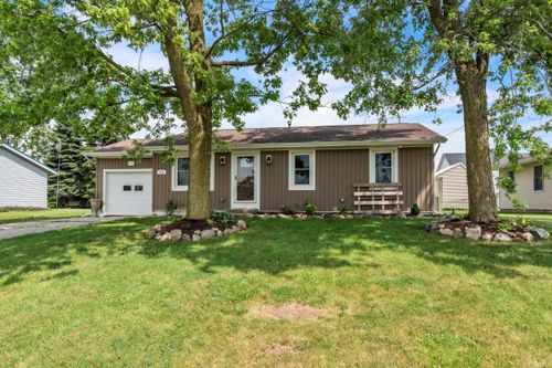 311 Golden Dr N, Topeka, IN, 46571 | Card Image