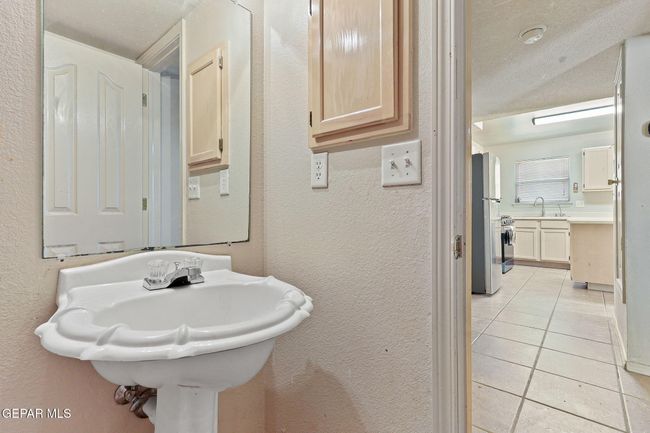 Downstairs Half Bath | Image 14