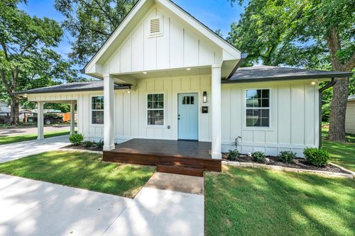 200 Whitworth St, Sulphur Springs, TX, 75482-4148 | Card Image