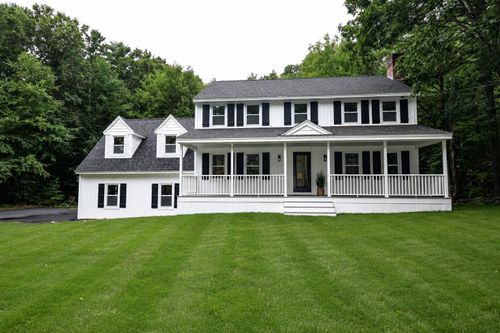 157 Hooksett Rd, Auburn, NH, 03032-3231 | Card Image