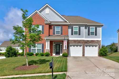 2071 Topaz Plz, Davidson, NC, 28036-7648 | Card Image