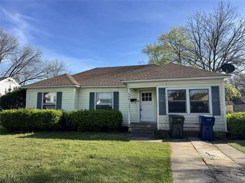808 Magnolia Dr, Garland, TX, 75040-4927 | Card Image