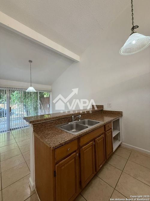 7201 Glen Mist, San Antonio, TX, 78239-3705 | Card Image