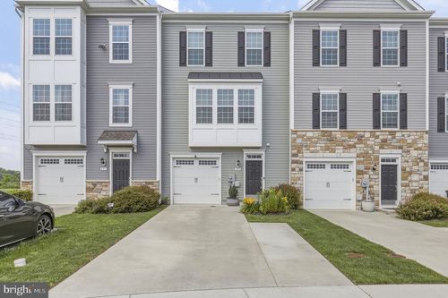 203 Longley Green Dr, WALKERSVILLE, MD, 21793-9704 | Card Image