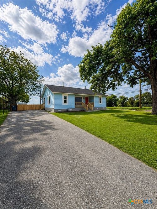 421 S 32nd St, Temple, TX, 76501-4739 | Card Image