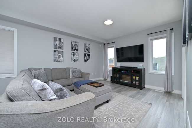 69 Walker Blvd, House other with 3 bedrooms, 4 bathrooms and 2 parking in Alliston ON | Image 5