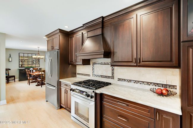 Beautiful backsplash | Image 21