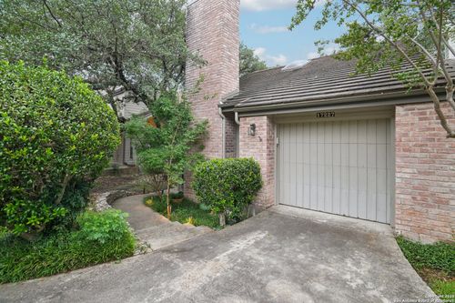 17227 Pebble Bch, San Antonio, TX, 78248-1503 | Card Image