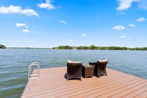 507 Sandy Mountain Dr, Sunrise Beach, TX, 78643-9264 | Card Image