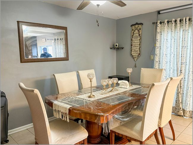 5540 Pebblebeach Dr, Townhouse with 3 bedrooms, 3 bathrooms and 2 parking in Hanover Park IL | Image 8