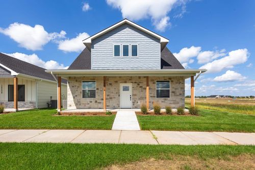 12004 W Arvada Blvd, Wichita, KS, 67223-8308 | Card Image