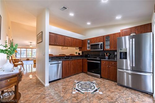 4902-3420 Frosty Way, NAPLES, FL, 34112-5074 | Card Image