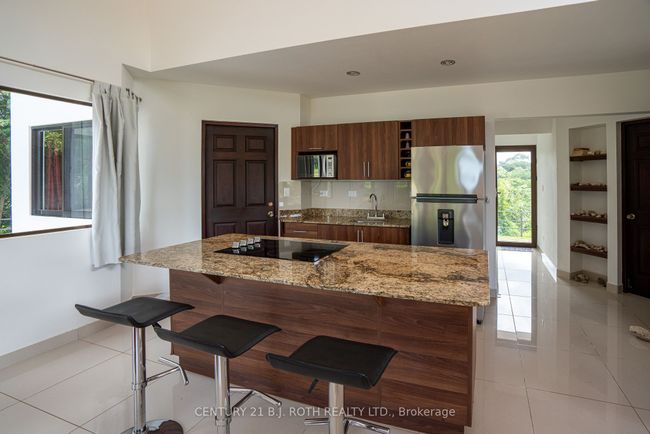 1 Estrella Gallery Avenue, Condo with 2 bedrooms, 2 bathrooms and 4 parking in Costa Rica ON | Image 7