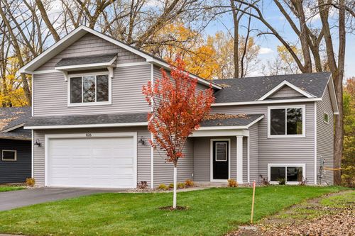 826 104th Ave Nw, Coon Rapids, MN, 55433-4973 | Card Image