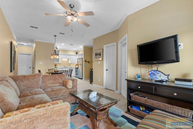205 - 129 E Cora Lee Dr, Condo with 2 bedrooms, 2 bathrooms and null parking in South Padre Island TX | Image 6