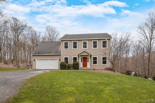 8001 Wise Rd, Manlius, NY, 13104-9676 | Card Image