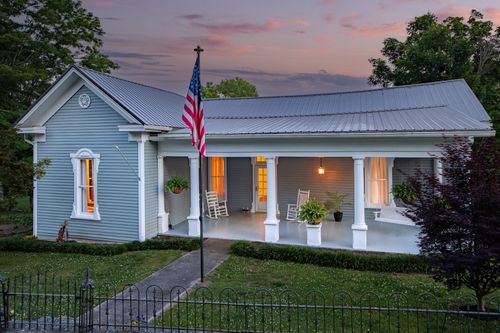1586 Main St, Lynnville, TN, 38472-3125 | Card Image
