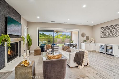 20452 W Esmerelda Ln, Porter Ranch, CA, 91326-4708 | Card Image