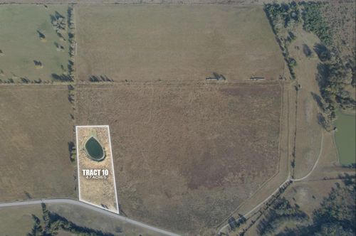 6400 Caney Creek Rd, Chappell Hill, TX, 77426-5648 | Card Image