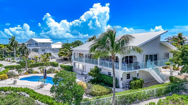 Ocean front beach house with pool (2 of | Image 73