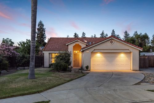 2631 Gamay Avenue, Madera, CA, 93637 | Card Image