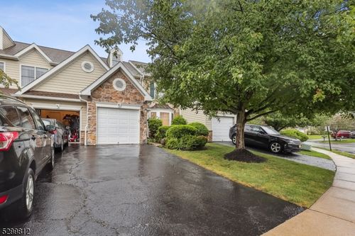 91 Patriot Hill Dr, Basking Ridge, NJ, 07920-4210 | Card Image