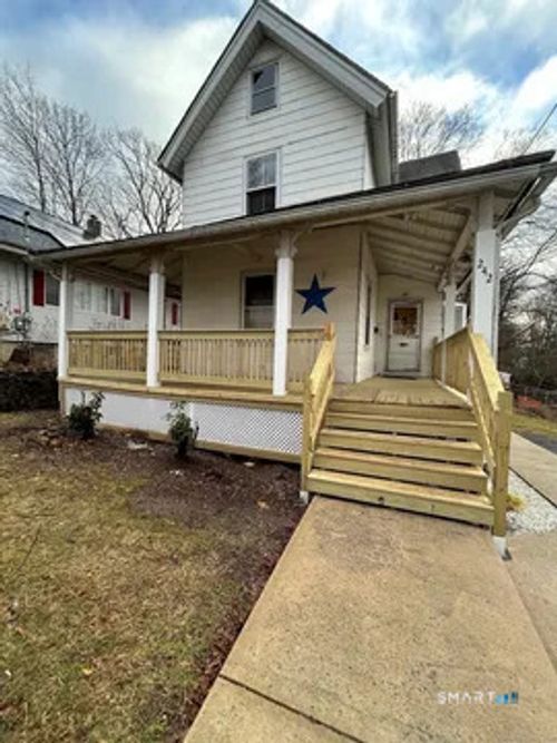 242 Madison St, Waterbury, CT, 06706-1816 | Card Image