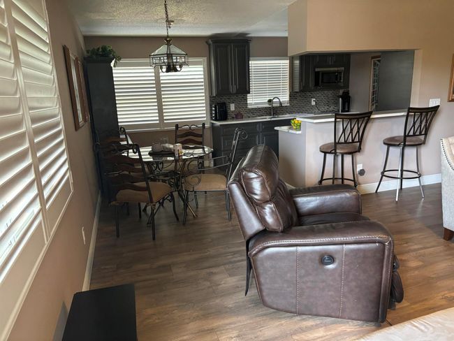 APT-103-5 - 2929 Se Ocean Blvd, Condo with 2 bedrooms, 2 bathrooms and null parking in Stuart FL | Image 5
