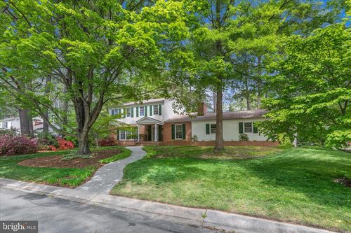 861 Twin Harbor Dr, ARNOLD, MD, 21012-1027 | Card Image