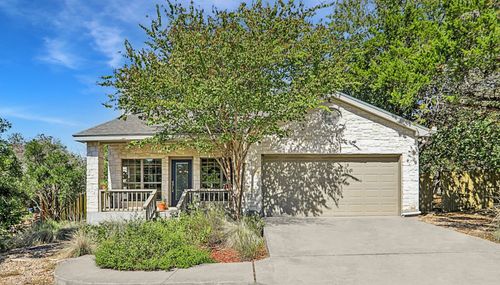 7 Woodview Ct, Wimberley, TX, 78676-3305 | Card Image