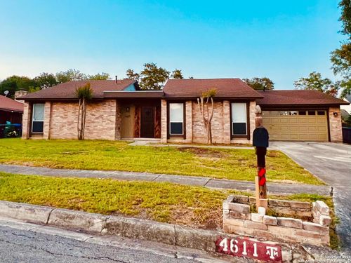 4611 Crested Land, San Antonio, TX, 78217 | Card Image