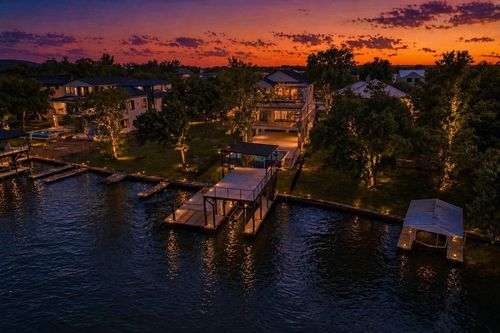 525 Lake Street Street, Kingsland, TX, 78639 | Card Image