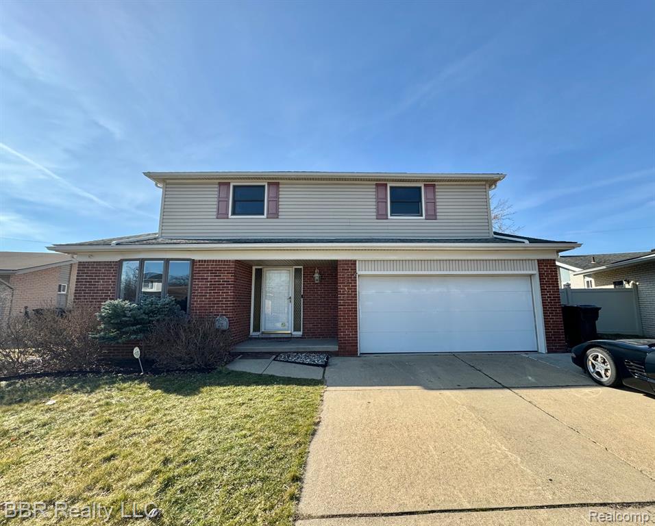 Hillcrest Rd, Trenton, MI 48183