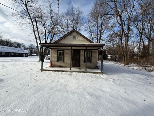 5831 Meade Rd, Sylvania, OH, 43560-1571 | Card Image