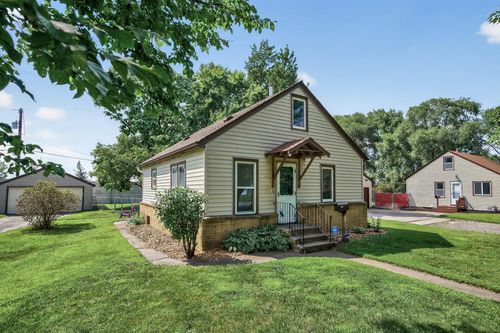 6719 Grimes Ave N, Brooklyn Center, MN, 55429-1745 | Card Image