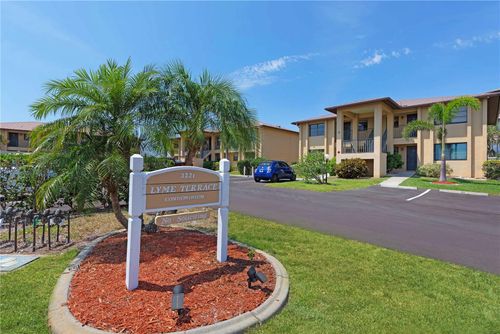 apt-d2-3221 White Ibis Ct, Punta Gorda, FL, 33950-8605 | Card Image