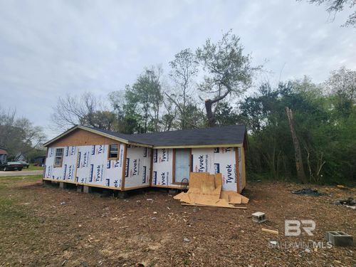 156 4th St, Atmore, AL, 36502-1906 | Card Image