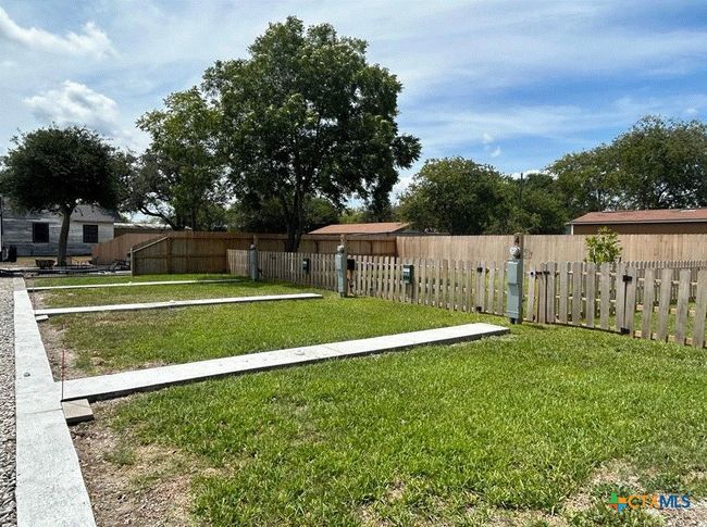 507 E Plasuela St, Home with 0 bedrooms, 0 bathrooms and null parking in Refugio TX | Image 4