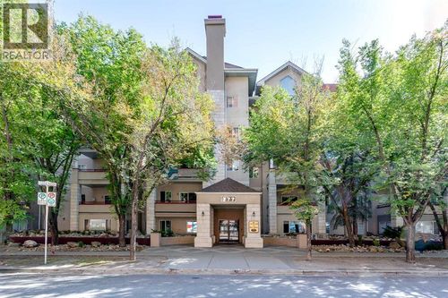 777 3 Ave Sw, Calgary, AB, T2P0G8 | Card Image