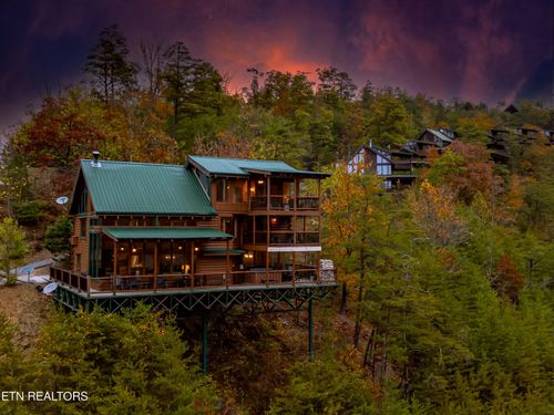 3545 Carsons Ridge Way, Sevierville, TN, 37862 | Card Image