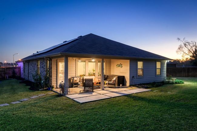 24630 Charlton Green Ln, House other with 4 bedrooms, 2 bathrooms and 3 parking in Spring TX | Image 9
