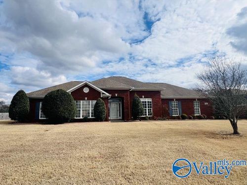 105 Gramercy Cir, Huntsville, AL, 35806-4220 | Card Image