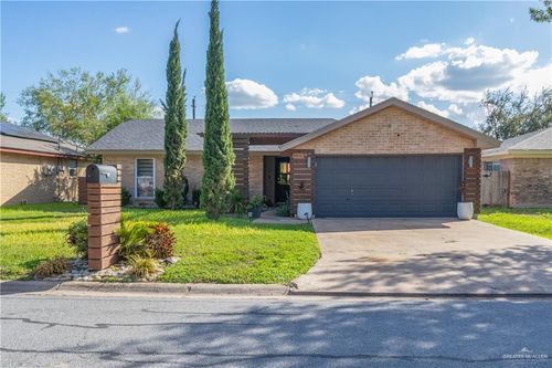 131 W Hibiscus Avenue, Mcallen, TX, 78501 | Card Image