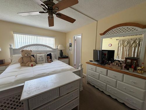113 Windsor F, West Palm Beach, FL, 33417-2421 | Card Image