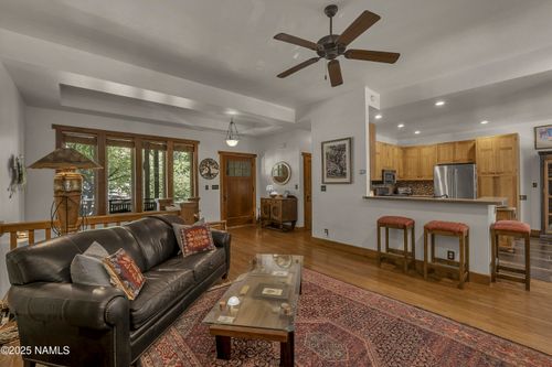 496 E Clover Creek Dr, Flagstaff, AZ, 86005-7061 | Card Image